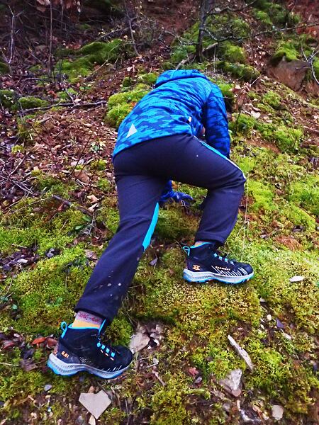 Garmont 9.81 KIDS Pulse TREK WP Kids cipő – a cipő bármilyen terepen jól tart