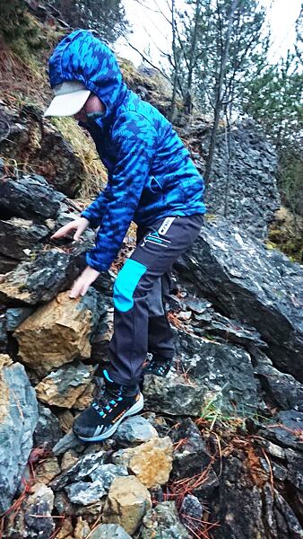Garmont 9.81 KIDS Pulse TREK WP Kids cipő – a cipő bármilyen terepen jól tart
