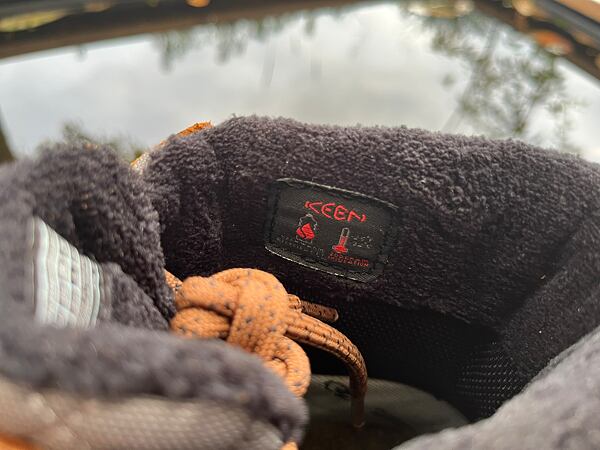 KEEN GRETA BOOT II WP női téli cipő - puha szőrme a felső szegélyen növeli a kényelmet